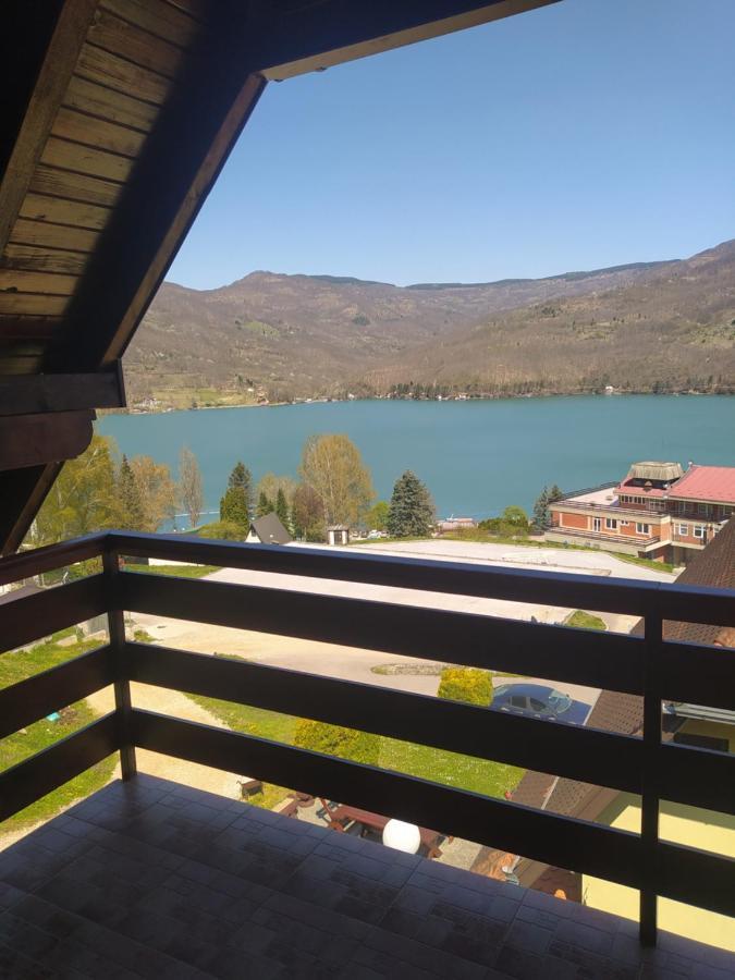 Vila Jezero バイナ・バシュタ エクステリア 写真