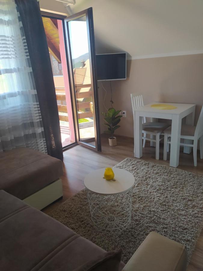 Vila Jezero バイナ・バシュタ エクステリア 写真